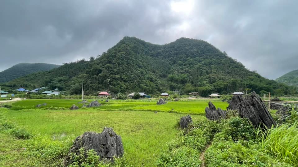 1742528813_3-days-cultural-adventure-to-cao-bang-and-ba-be-lake (3).jpg